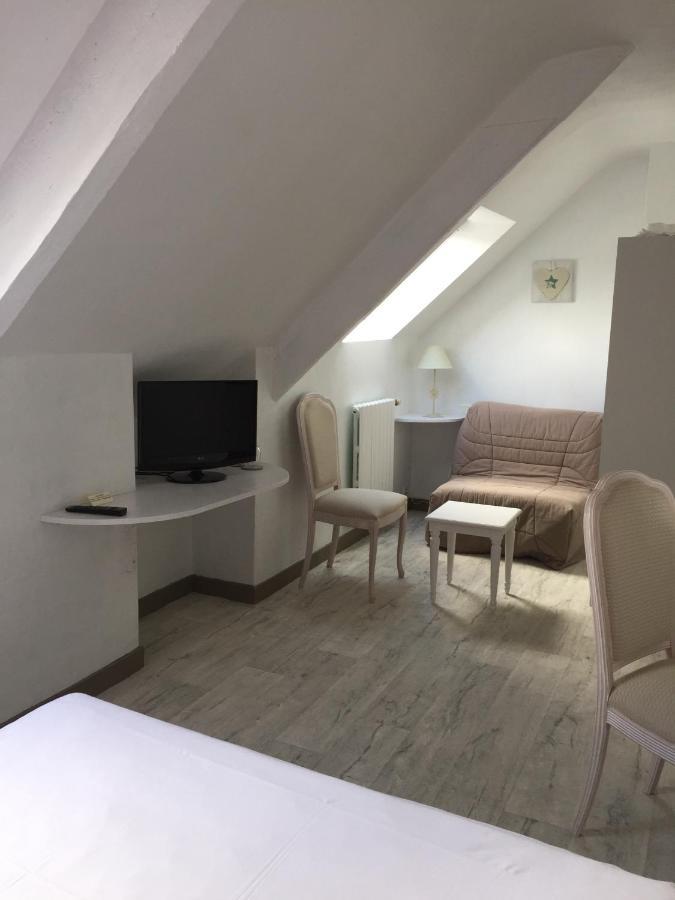 Auberge Du Calvaire Pontchateau Bagian luar foto