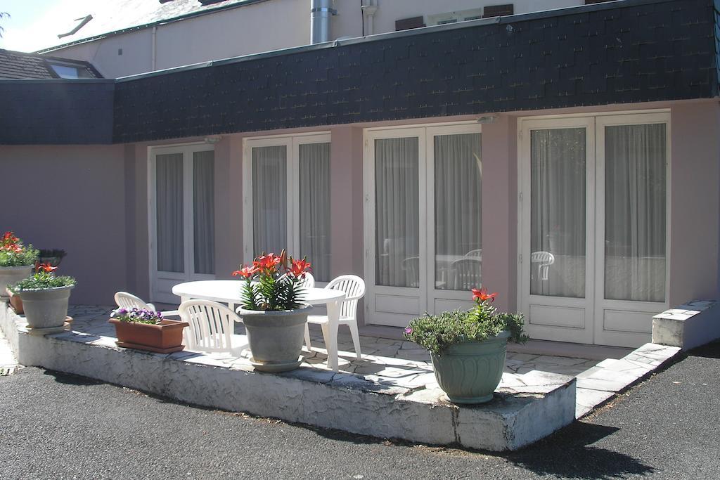 Auberge Du Calvaire Pontchateau Bagian luar foto